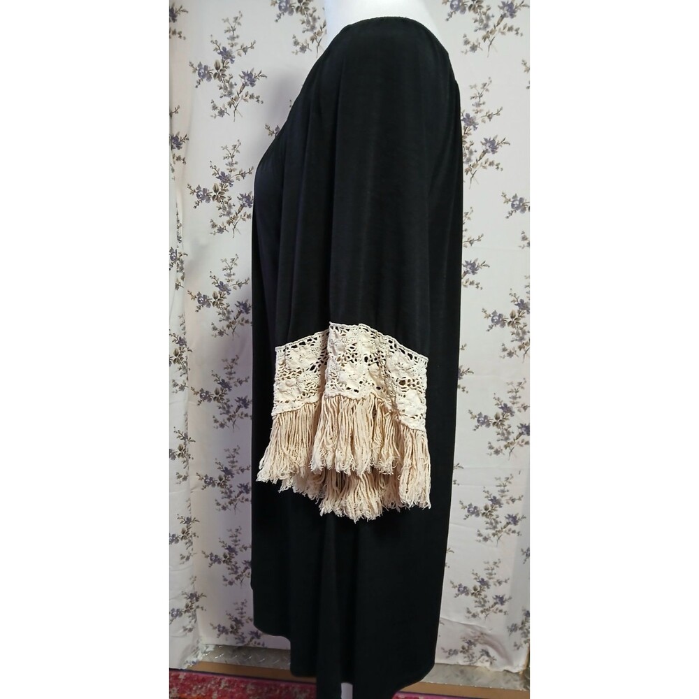 Black Boho/Western Style Dress Fringe Flare Sleeves Large NWOT - Picture 4 of 10
